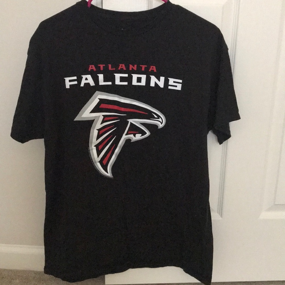 Men’s size Large shirt.